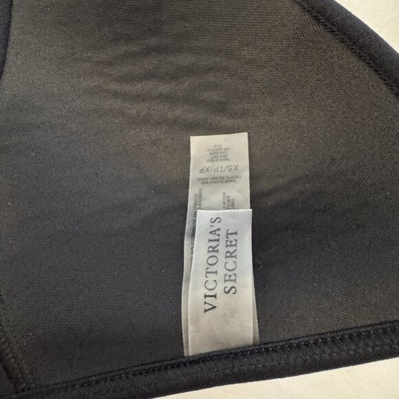 Victoria’s Secret Black Triangle Bikini Top, Push Up, Halter - Picture 5 of 6